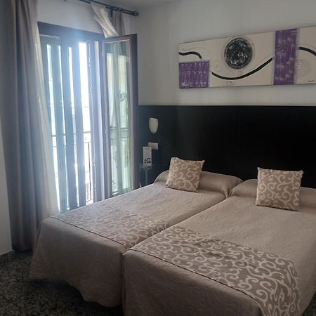 קורדובה Hotel De Los Faroles מראה חיצוני תמונה