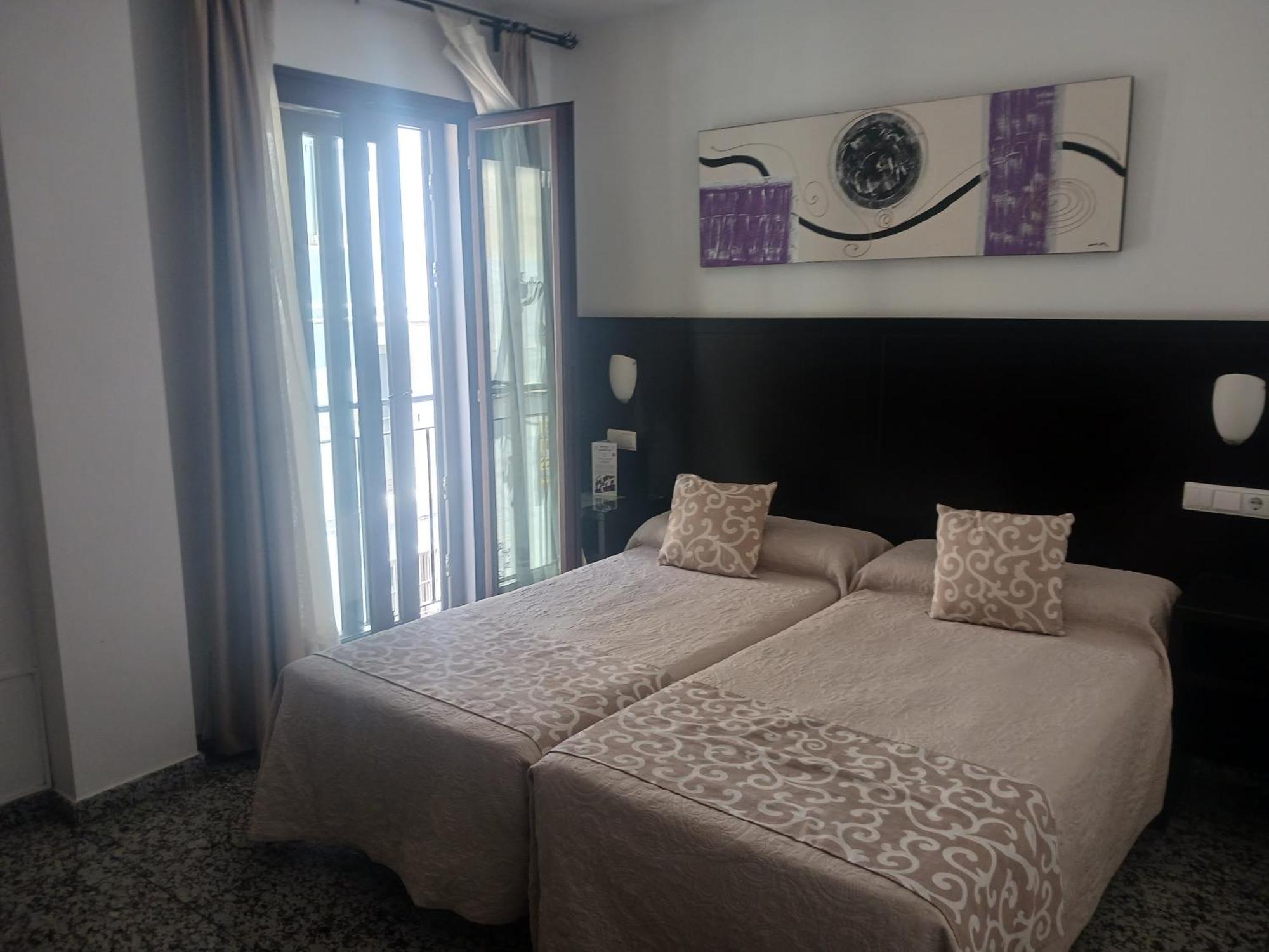 קורדובה Hotel De Los Faroles מראה חיצוני תמונה